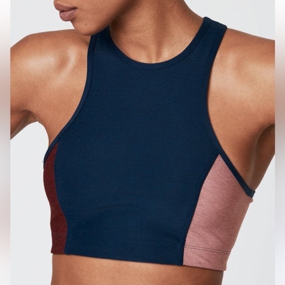 🥑Outdoor Voices Tetra Athena Crop Sports Bra high neckline Compression Navy blue